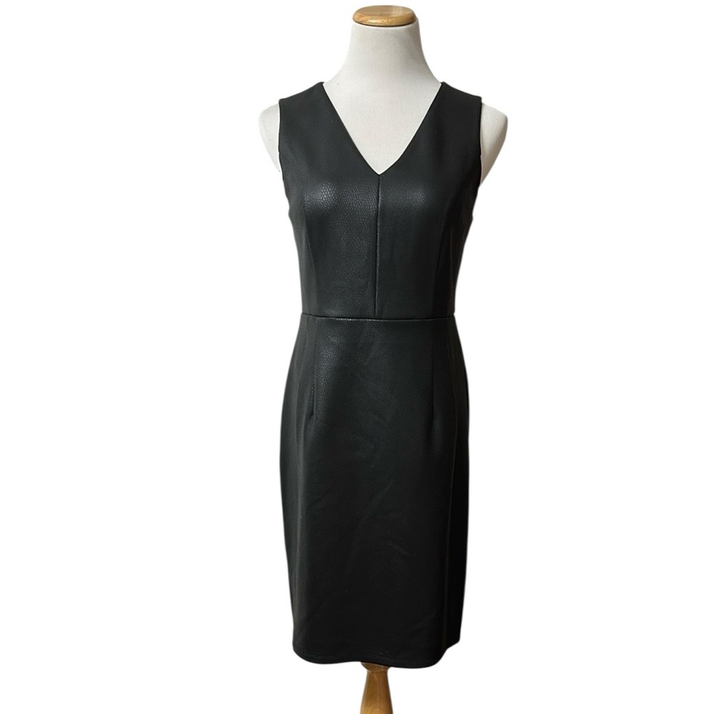 Elegant Black Sleeveless Dress size S